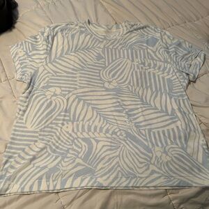 Hudson North Light Blue and White tee